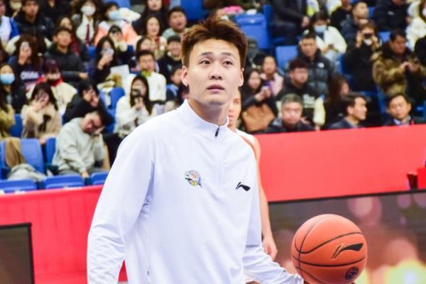 怒撞裁判！媒體人：趙睿停賽場次按照條例頂格是3場 罰款要超10萬